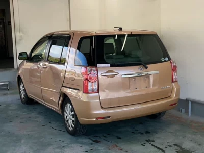 Toyota Raum