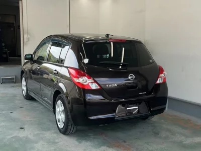 Nissan Tiida
