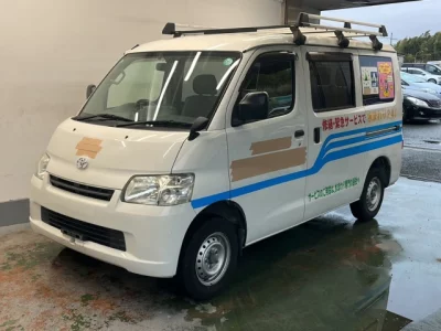 Toyota LiteAce Van