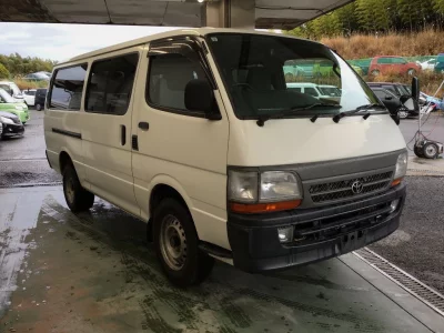 Toyota HiAce Van