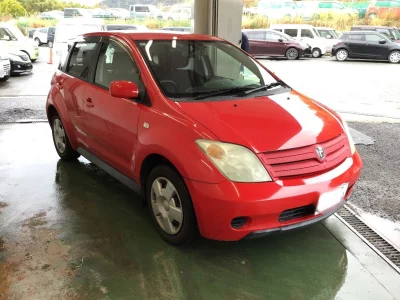 Toyota IST