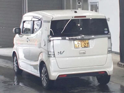 Honda N BOX SLASH