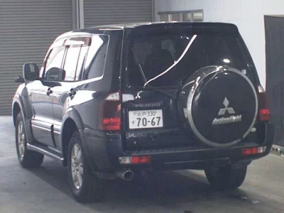 Mitsubishi PAJERO