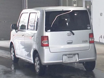 Daihatsu MOVE CONTE