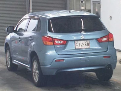 Mitsubishi RVR