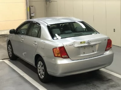 Toyota COROLLA AXIO  с аукциона в Японии