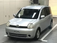 Toyota SIENTA лот № 1057 оценка 3.5  с аукциона в Японии 2