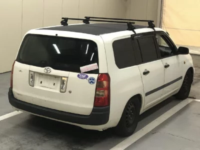 Toyota SUCCEED  с аукциона в Японии