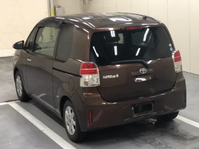 Toyota Spade