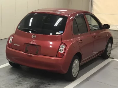 Nissan March