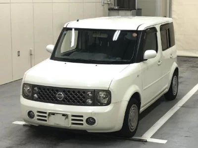 Nissan CUBE  с аукциона в Японии