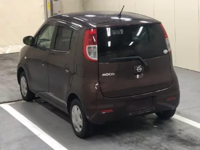 Nissan MOCO  с аукциона в Японии