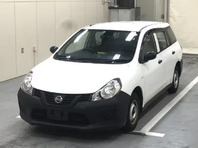 Nissan AD