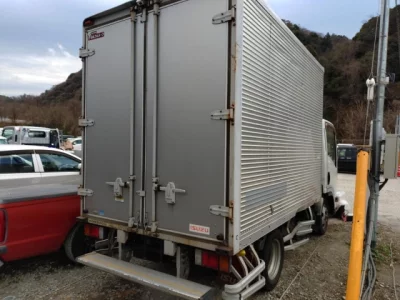 Isuzu ELF