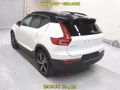 Volvo XC40  с аукциона в Японии