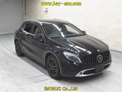 Mercedes-Benz GLA-Class