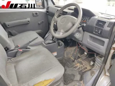 Mitsubishi Minicab Van