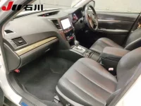Subaru LEGACY OUTBACK лот № 7063 оценка 3.5  с аукциона в Японии 3