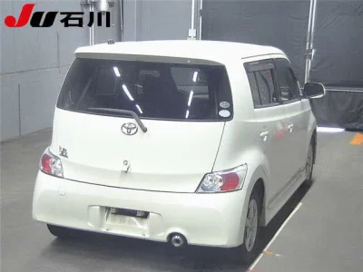 Toyota bB