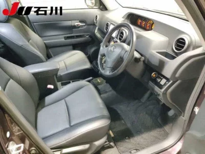Toyota Corolla Rumion