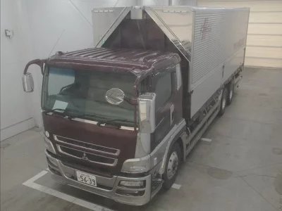 Mitsubishi FUSO TRUCK  с аукциона в Японии