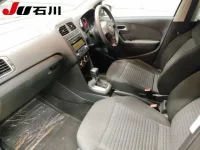 Volkswagen Polo лот № 4010 оценка R  с аукциона в Японии 3