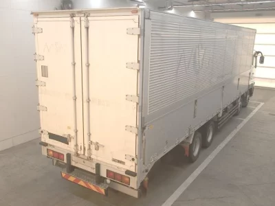 Mitsubishi FUSO TRUCK  с аукциона в Японии