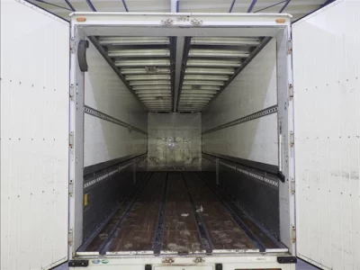 Mitsubishi FUSO TRUCK  с аукциона в Японии