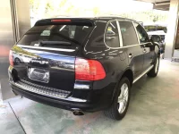 Porsche Cayenne лот № 7501 оценка 4  с аукциона в Японии 3