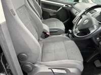 Volkswagen GOLF TOURAN лот № 70013 оценка 3.5  с аукциона в Японии 6