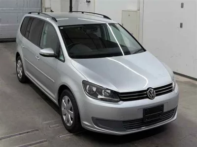 Volkswagen GOLF TOURAN  с аукциона в Японии