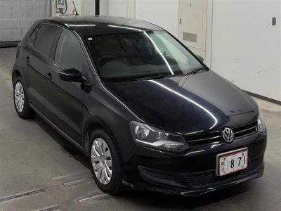 Volkswagen Polo  с аукциона в Японии