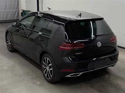 Volkswagen Golf  с аукциона в Японии