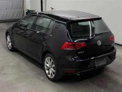 Volkswagen Golf  с аукциона в Японии