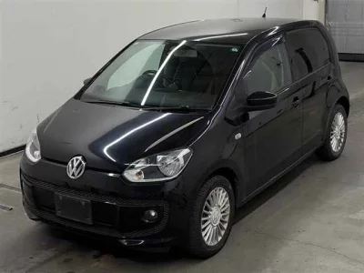 Volkswagen UP  с аукциона в Японии