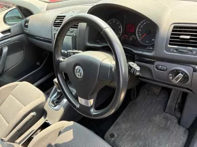 Volkswagen Golf  с аукциона в Японии