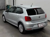 Volkswagen Polo лот № 35044 оценка R  с аукциона в Японии 1
