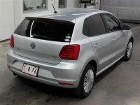 Volkswagen Polo лот № 35044 оценка R  с аукциона в Японии 4