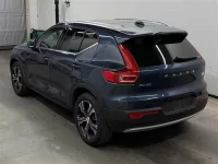 Volvo XC40 лот № 70242 оценка 4.5  с аукциона в Японии 1