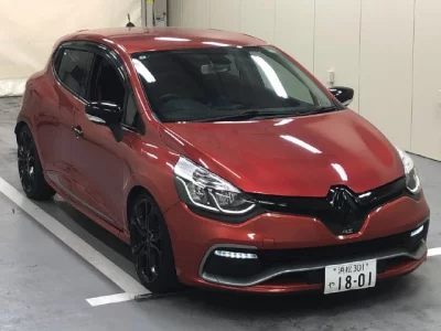 Renault LUTECIA  с аукциона в Японии