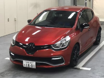 Renault LUTECIA  с аукциона в Японии