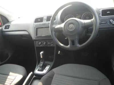 Volkswagen Polo  с аукциона в Японии