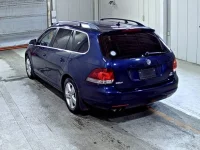 Volkswagen GOLF VARIANT лот № 8203 оценка 3.5  с аукциона в Японии 1