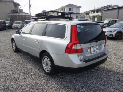 Volvo V70  с аукциона в Японии