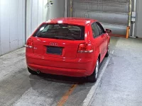 Audi A3 лот № 8295 оценка 3  с аукциона в Японии 4