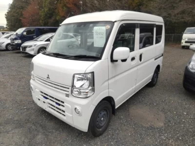 Mitsubishi Minicab Van