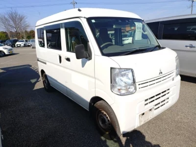 Mitsubishi MINICAB VAN