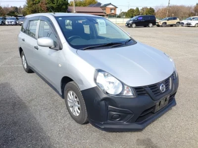 Nissan AD