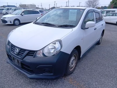 Nissan AD