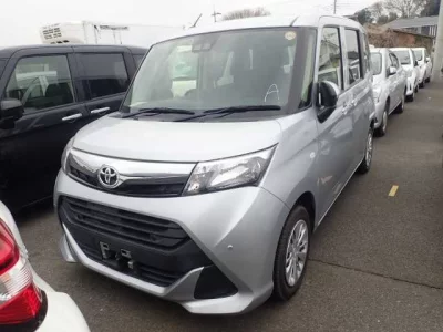 Toyota TANK